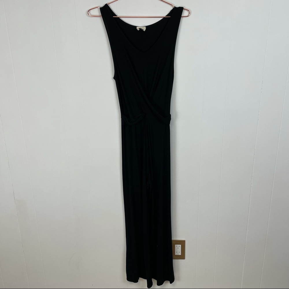 Women’s Black Sleeveless Jumpsuit